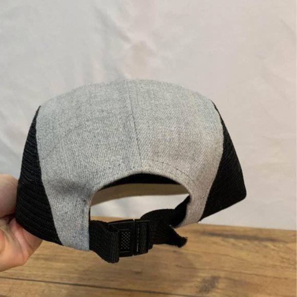 SIX hats flat brim hat. Gray/black. Adjustable. NWOT. Adult. - Picture 6 of 10